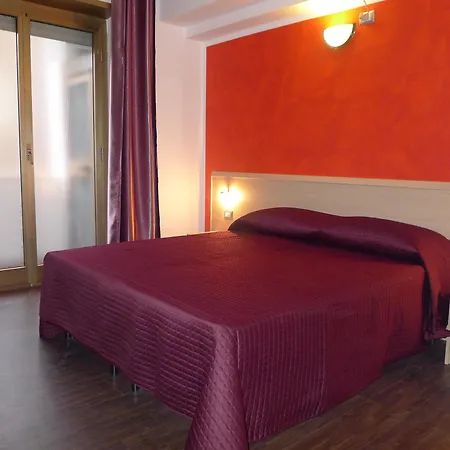 Jia&home Bed and Breakfast 2*